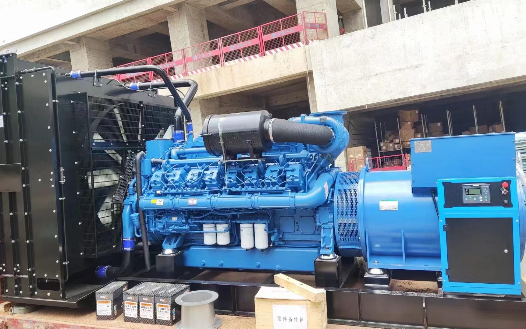 新疆煤业公司1500KW玉柴发电机组